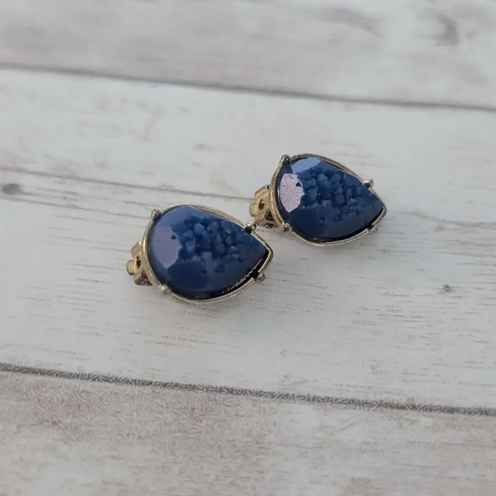 Vintage Clip On Earrings Blue Teardrop Shape - Tarnish to Rear